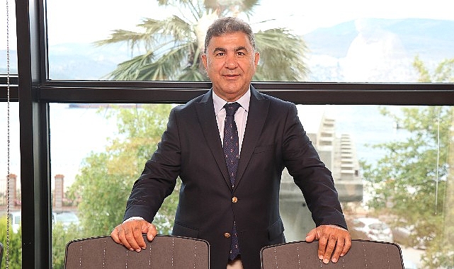 Türk moda endüstrisi Fransa pazarında rekabet gücünü korumak için fuarlara düzenli