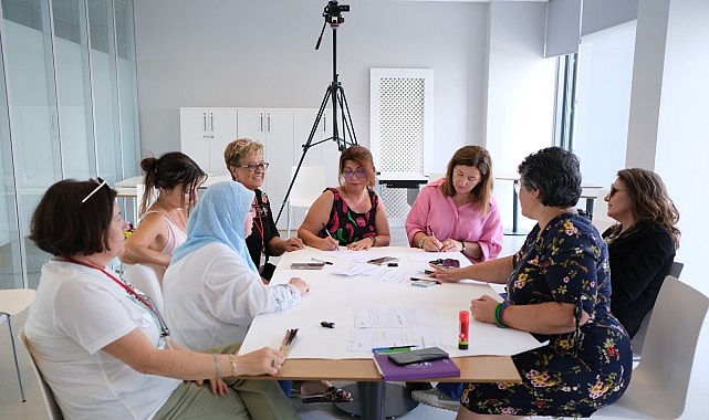 Lüleburgaz Belediyesi Kültürel Miras Koruma Müdürlüğü’nün yürüttüğü Üreten Kadın Meydanı