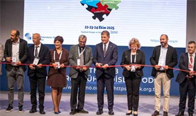 İzmir Büyükşehir Belediye Başkanı Dr.