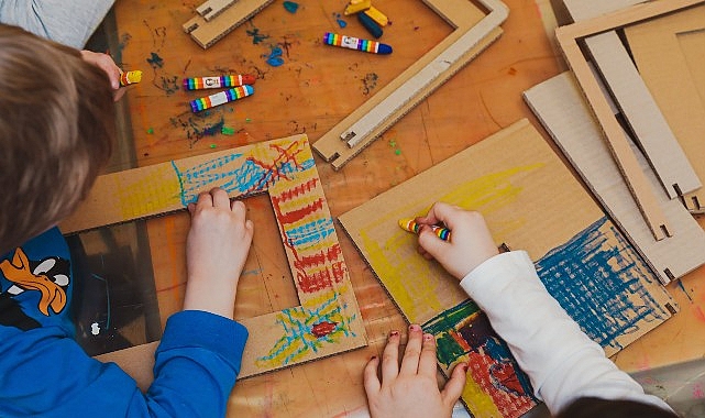 Borusan Contemporary, 26 Ekim Pazar günü minik sanatseverleri doğanın renkli