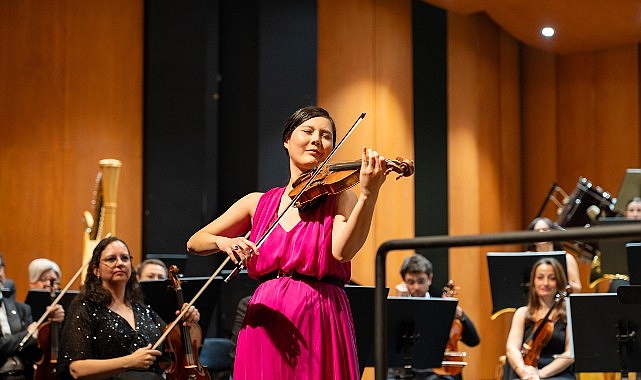 Bursa Bölge Devlet Senfoni Orkestrası, 2025-2026 sanat sezonuna görkemli bir açılış konseriyle