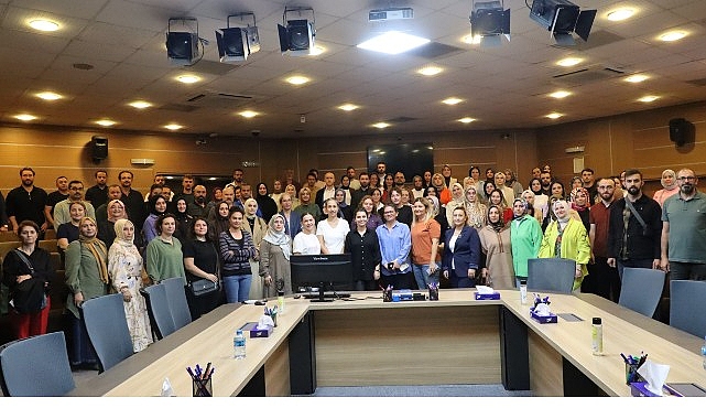 Kocaeli Büyükşehir Belediyesi, personelin mesleki ve akademik gelişimine katkı sağlamak