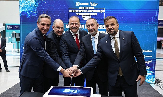 Türkiye’nin dijitalleşmesine liderlik etme vizyonuyla faaliyet gösteren Vodafone, Bilgi Teknolojileri
