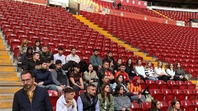 Ege Üniversitesi Bayındır Meslek Yüksekokulu Çim Alan Tesisi ve Yönetimi