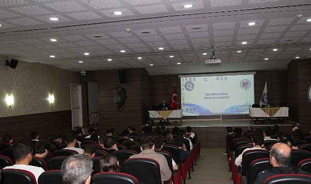 Ege Üniversitesi (EÜ) Edebiyat Fakültesi tarafından “Atatürk ve Cumhuriyet Günleri”