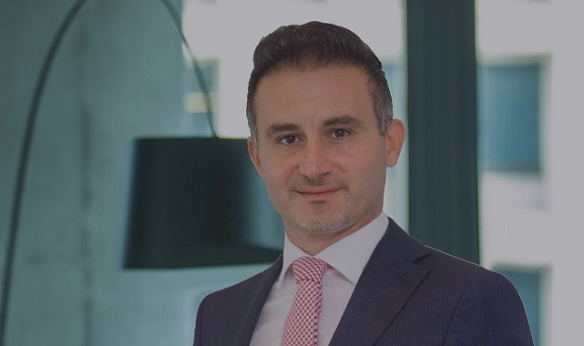 Uluslararası danışmanlık şirketi EY, lüks tüketicilerin değişen tercihlerini ve davranışlarını