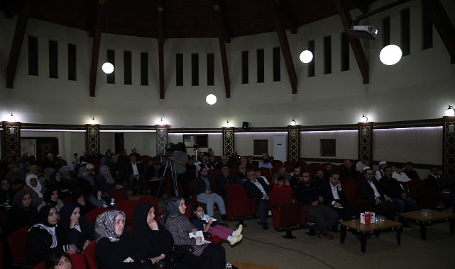 İnegöl Belediyesi’nin Aile Hayatı İyileştirme Derneği iş birliğinde düzenlediği “Aile