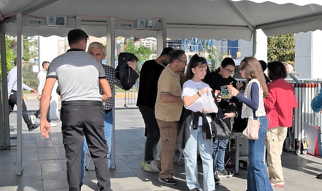 Türkiye’nin ziyaretçi sayısı, etkinlik ve söyleşi açısından en büyük kitap