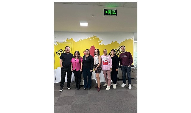 Horoz Lojistik, Ekim ayı boyunca tüm dünyada “Meme Kanseri Farkındalık Ayı” kapsamında farkındalık