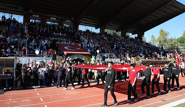 İnegöl’de 29 Ekim Cumhuriyet Bayramı’nın 102.