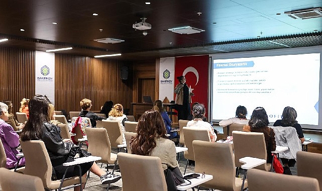 “Kadın İşi Girişim” kadınların girişim yolculuğuna güçlü bir destek sunmaya devam ediyor Profilo’nun, Habitat Derneği ile hayata geçirdiği “Kadın İşi Girişim” projesi,