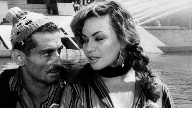 Garanti BBVA tarafından kurulan Salt’ın Karanlık Dünya sergisi, Metin Erksan’ın yönettiği ve Bedri