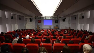 Eğitimde gösterdiği başarılarla dikkat çeken Manisa Büyükşehir Belediyesi Eğitim Merkezleri