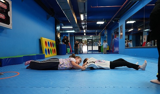 Maltepe Belediyesi’nin ücretsiz kış spor kursları başladı.