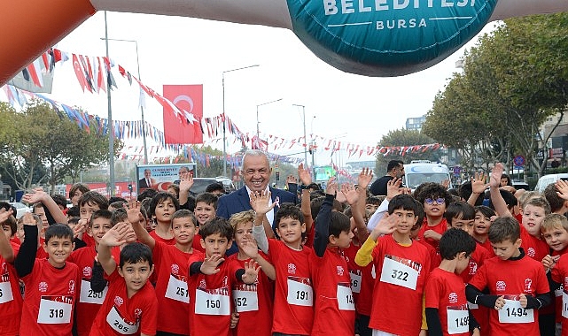 Nilüfer Belediyesi’nin Cumhuriyet’in 102.