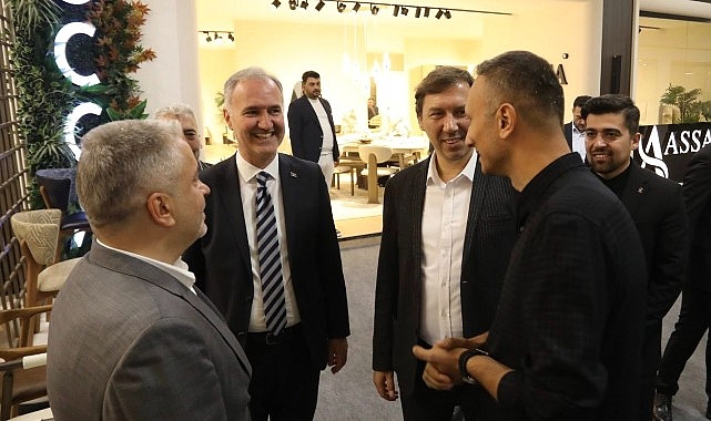 AK Parti Bursa Milletvekili Ayhan Salman, İnegöl Belediye Başkanı Alper