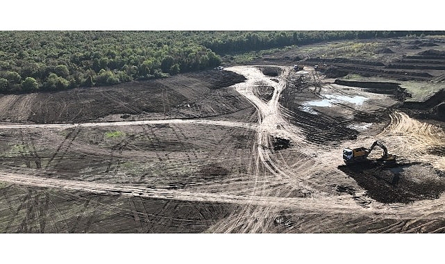 Kocaeli Büyükşehir Belediyesi ekipleri, Uluslararası Kocaeli Fuar Merkezi’ndeki altyapı ve