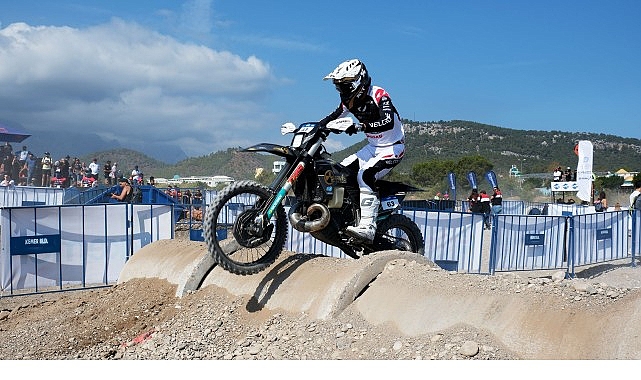 Bu yıl 16’ncısı düzenlenen Sea to Sky Enduro Motosiklet Yarışları