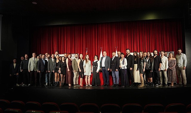 Manisa Büyükşehir Belediyesi Şehir Tiyatrosu, 2025-2026 tiyatro sezonunu Shakespeare’in ölümsüz eseri ‘Romeo