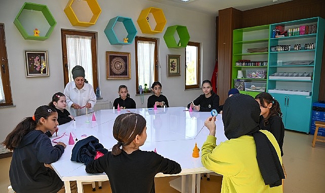 Selçuklu Sanat, Eğitim, Teknoloji ve Atölye Programları (SETAP) çatısı altında faaliyetlerini