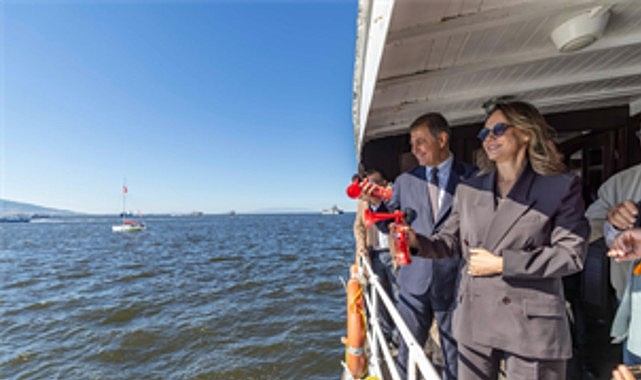 İzmir Büyükşehir Belediye Başkanı Dr.