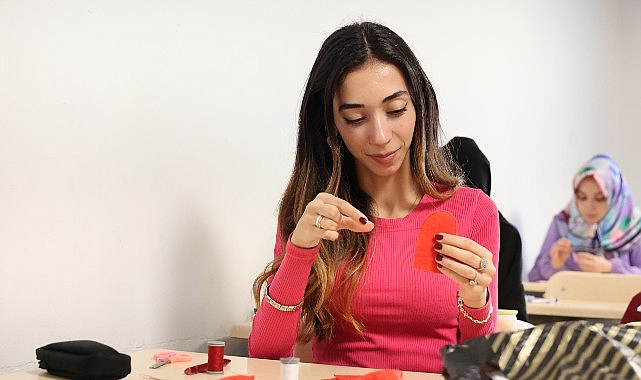      Antalya Büyükşehir Belediyesi Alanya Atatürk Sanat