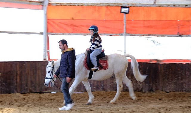 Kocaeli Büyükşehir Belediyesi, 7-12 yaş arası çocuklara yönelik ücretiz at