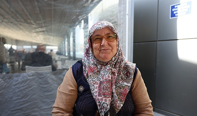 Aydın Büyükşehir Belediyesi tarafından vatandaşlarla buluşturulan Havuz Kafe, hijyen ve