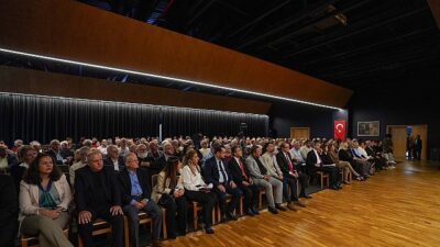 Beylikdüzü Atatürk Kültür ve Sanat Merkezi Emekli Tuğgeneral, Tarihçi ve