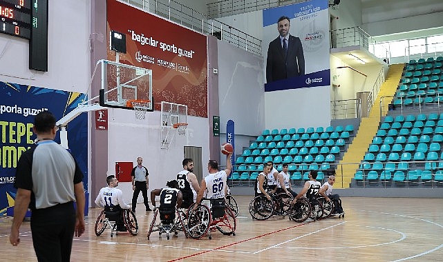 Bağcılar Tekerlekli Sandalye Basketbol Takımı, yeni sezona galibiyetle başladı.