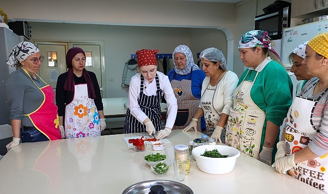 Buca Belediyesi’nin, Buca Halk Eğitimi Merkezi iş birliğiyle Evka-1 Semt