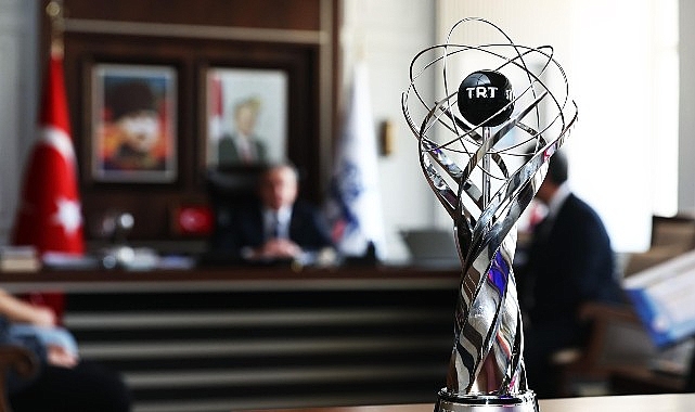 2015 yılından bu yana iletişim alanında genç yetenekleri teşvik etmek