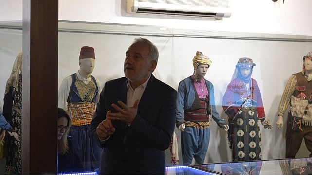 Ege Üniversitesinde, Canlı Bilimi Perspektifinde Kültür, Tarih ve Gastronomi Söyleşi