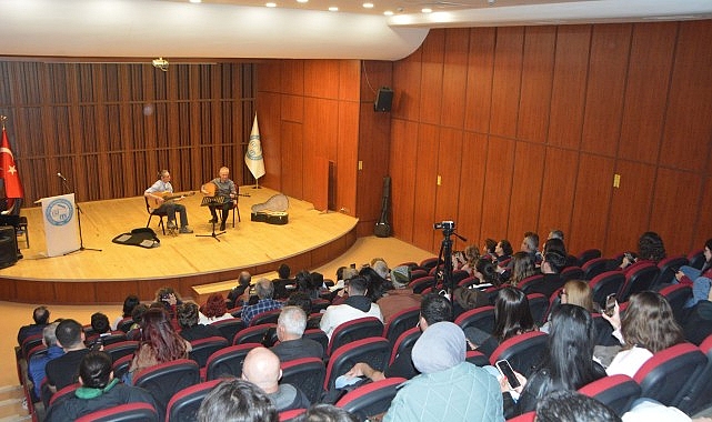 Ege Üniversitesi (EÜ) Devlet Türk Musikisi Konservatuarı (DTMK) Öğr.