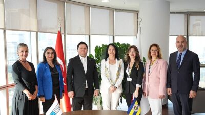 Kadıköy Belediyesi ile Fenerbahçe Üniversitesi iş birliğiyle 65 yaş ve