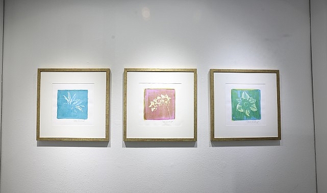 Nilüfer Belediyesi, eski baskı tekniklerini çiçek sevgisiyle buluşturan sanatçı Tülin