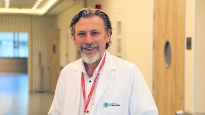 Üsküdar Üniversitesi NPİSTANBUL Hastanesi Nöroloji Uzmanı Prof.