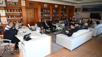 Kemer Belediye Başkanı Necati Topaloğlu öncülüğünde kurulan Kemer Belediye Merkez