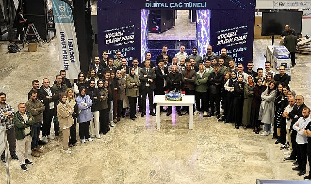 Kocaeli Büyükşehir Belediyesi’nin bilişim meraklılarını alanında uzman isim ve kurumlarla