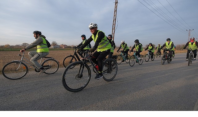 Şehrin tarihi ve doğal güzelliklerinin bisikletle keşfedilmesi ve bisiklet turizminin