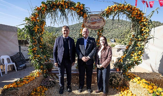 İzmir Büyükşehir Belediye Başkanı Dr.