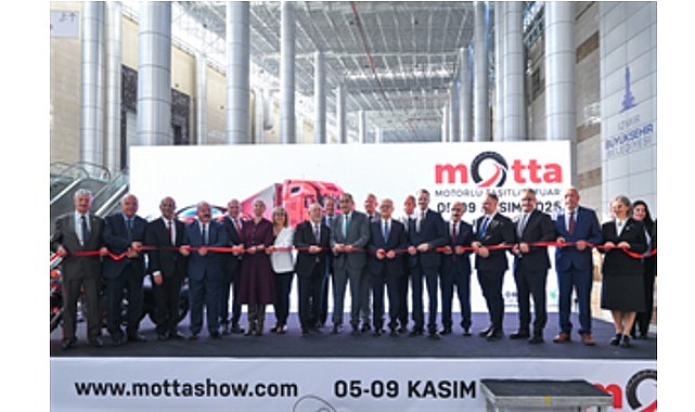 MOTTA-Motorlu Taşıtlar Fuarı, Fuar İzmir’de  açıldı.