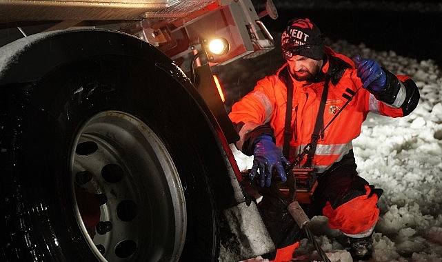 ‘Otoyol Cehennemi’nin 10. Sezonu, 3 Kasım Pazartesi 21.00’de National Geographic Ekranlarında Başlıyor! Sert vuran Norveç kışında, ölümcül hale gelen yollarda kurtarma talepleri
