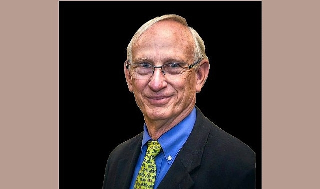 Güney Kaliforniya Üniversitesi'nde çalışmalarına devam eden Prof.