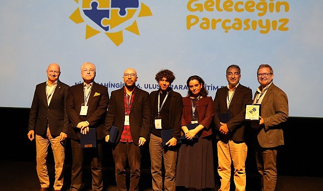 “Bir Çocuk Değişir, Türkiye Gelişir” vizyonuyla 30 yıldır çocuklara nitelikli