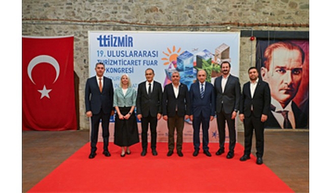 İzmir Büyükşehir Belediyesi ev sahipliğinde, İZFAŞ ve TÜRSAB iş birliğiyle