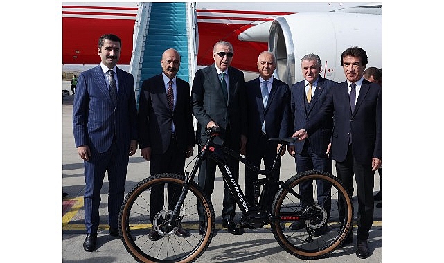 Türkiye Bisiklet Federasyonu, Cumhurbaşkanı Recep Tayyip Erdoğan’a Cumhurbaşkanlığı Türkiye Bisiklet