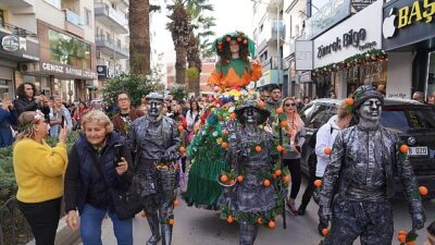 Binlerce kişinin katıldığı şenlik, muhteşem etkinliklere sahne oldu.