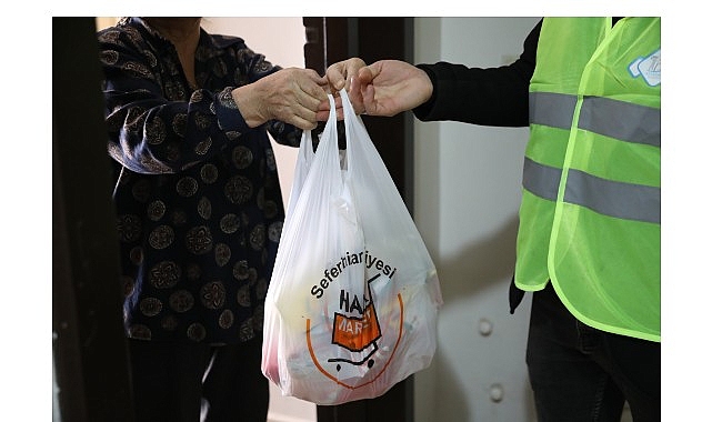 Seferihisar Belediyesi, sosyal belediyecilik anlayışıyla ilçede dayanışmayı büyütmeye devam ediyor.
