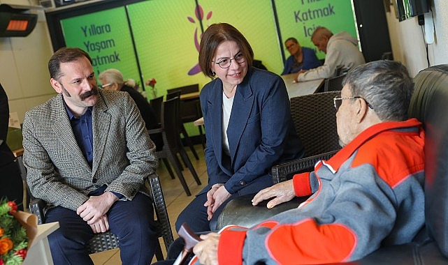 Maltepe Belediye Başkanı Esin Köymen, Türk tiyatro ve sinema dünyasının